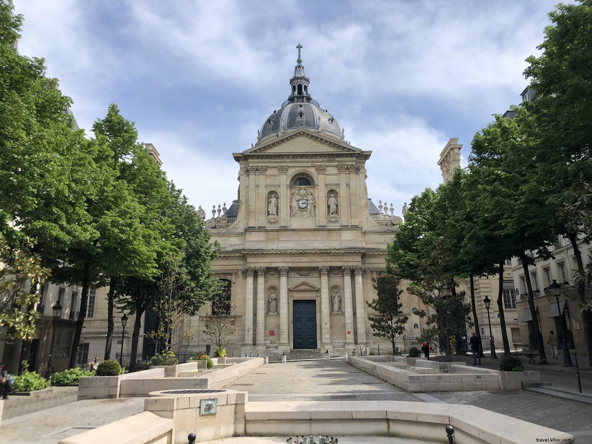 Paris in Lockdown: My Exclusive Eiffel Tower Encounter