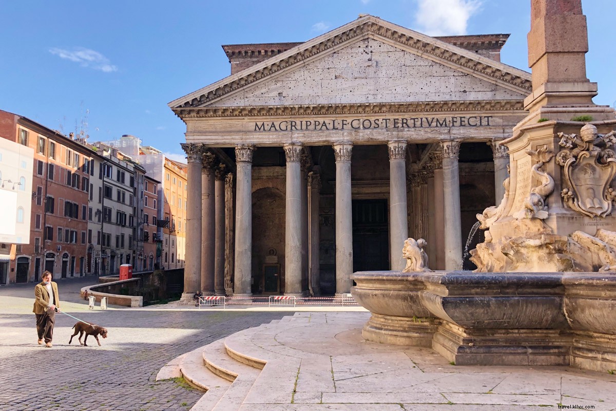 Explore Empty Rome: Virtual Tour of the Eternal City Without Tourists