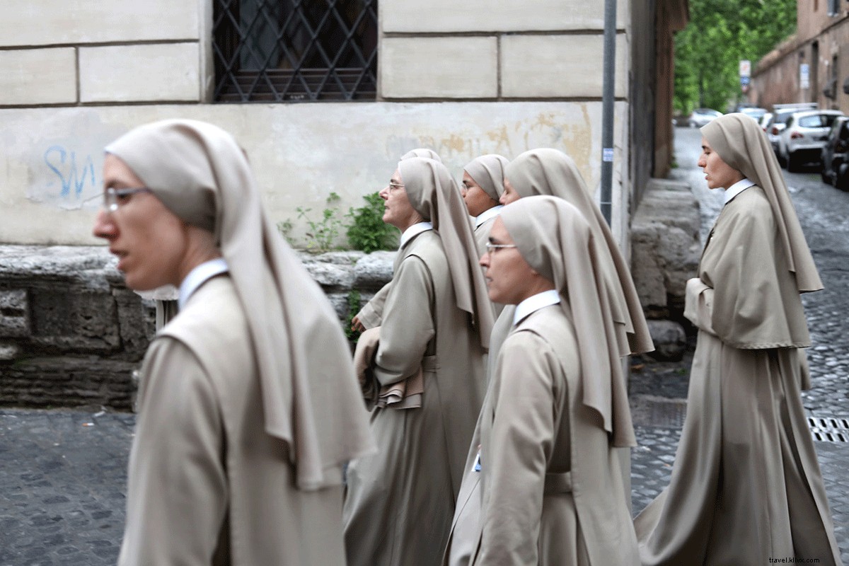 Timeless Wonders: Award-Winning Photographer s Journey to Rome and the Amalfi Coast