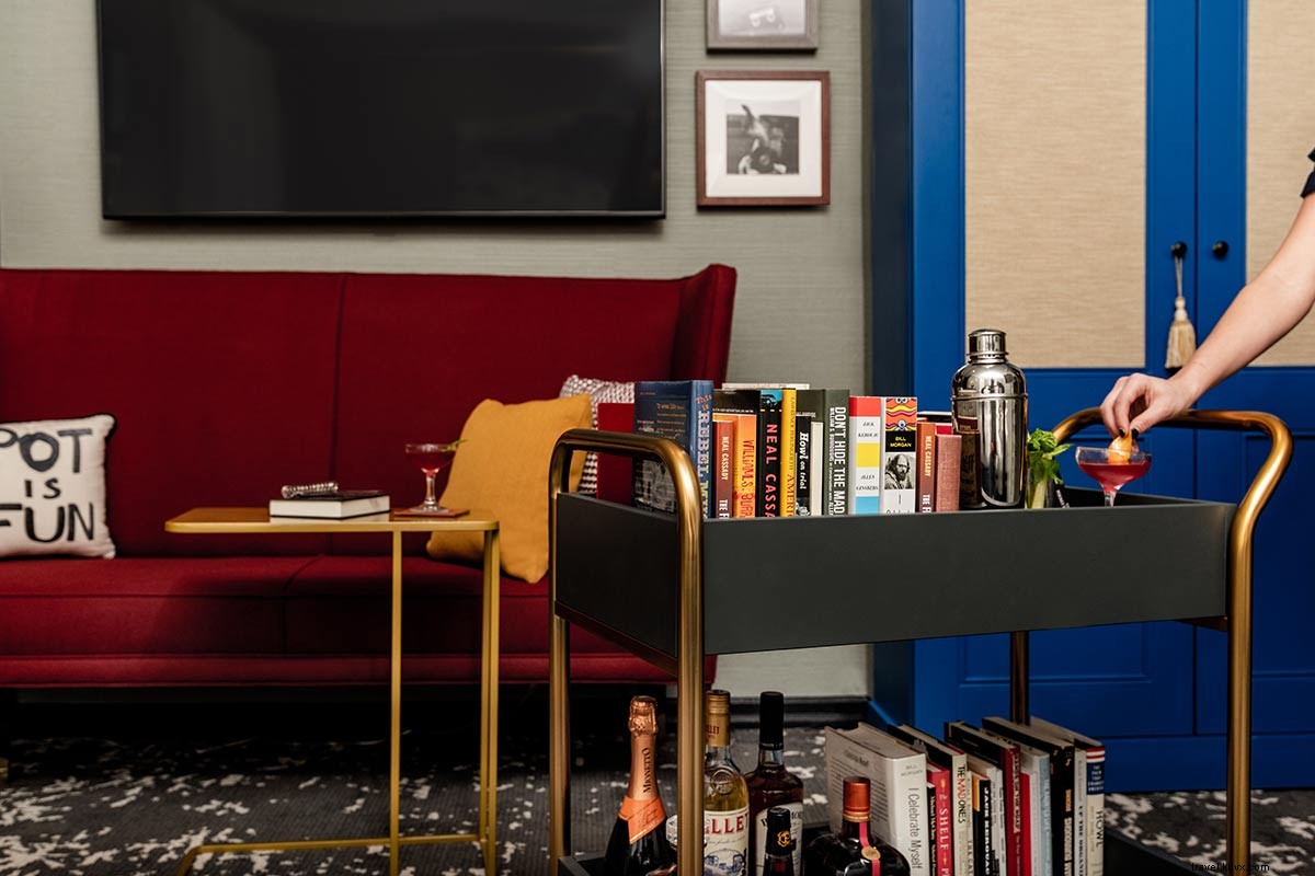 Hotel Emblem San Francisco: Reviving the Beatnik Spirit