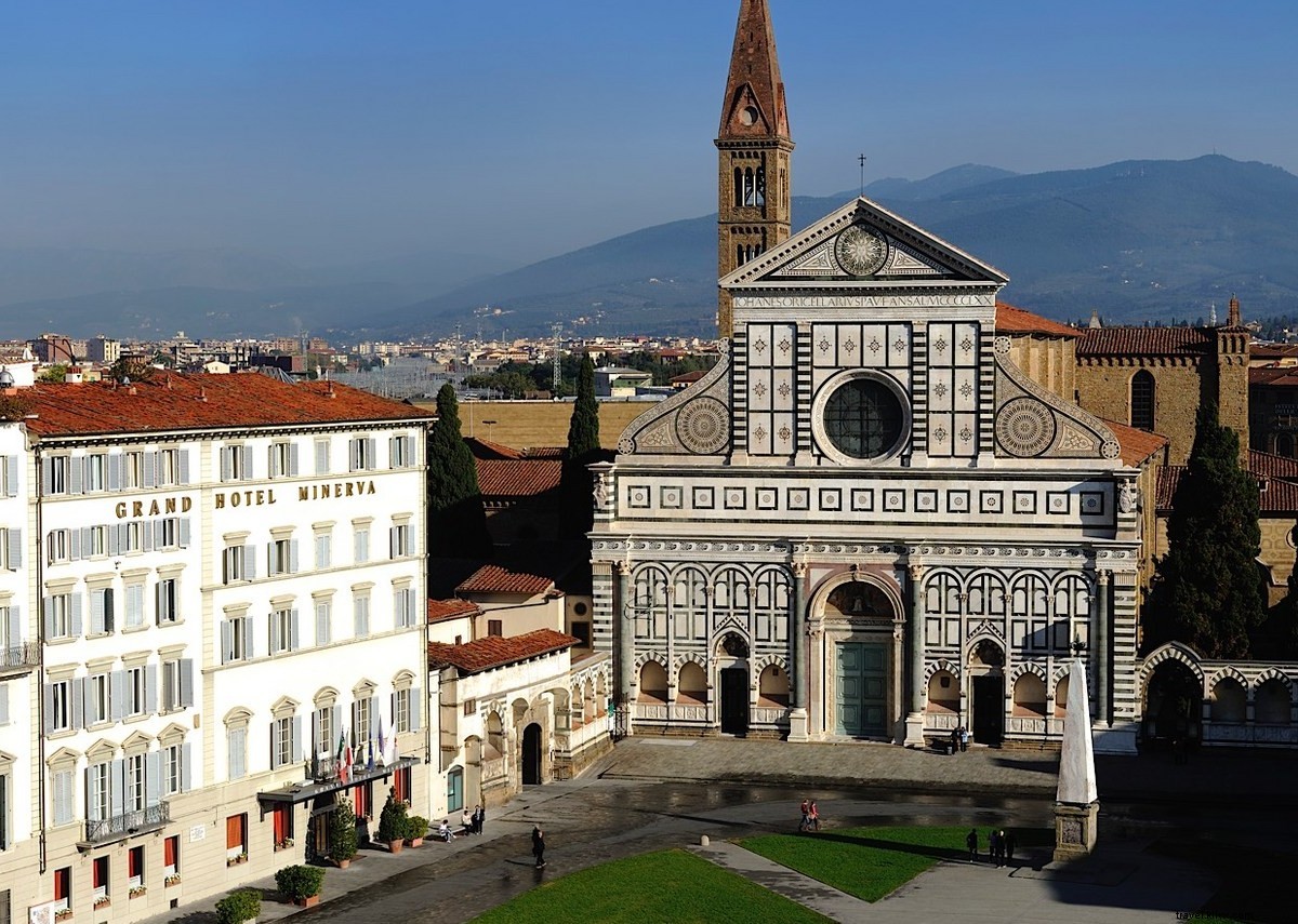 Embrace Italian Modernism: Stylish Guide to Florence Fashion and Travel