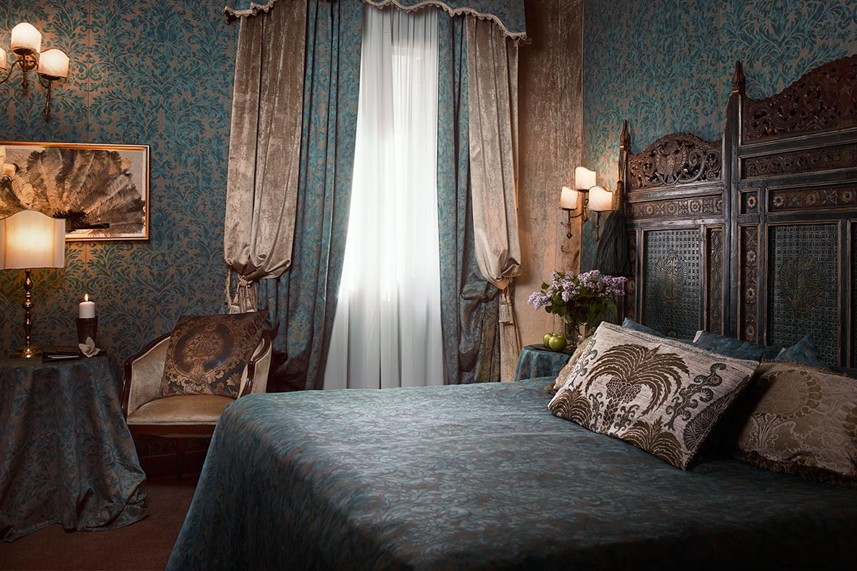 Venice s Luxurious Offbeat Hideaway: A Romantic Gem in the City Center
