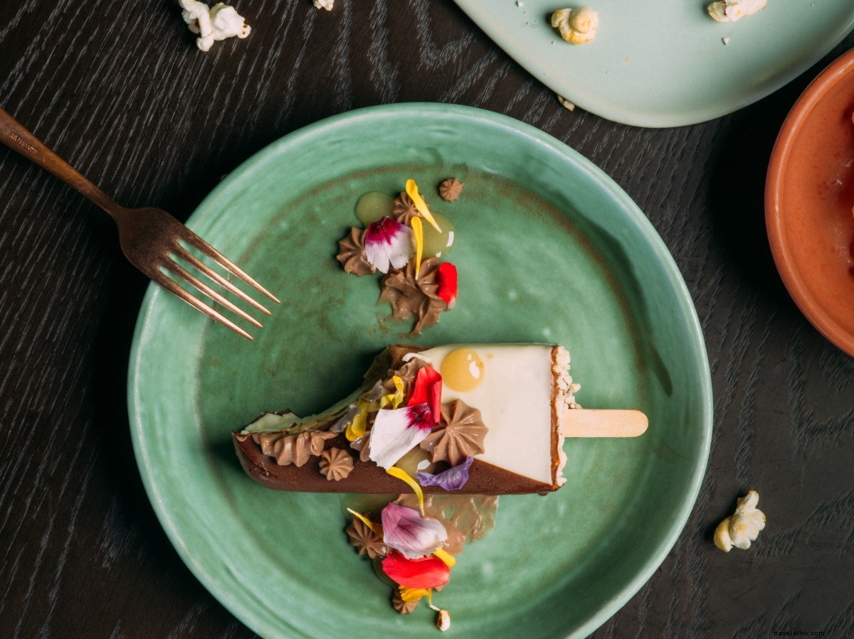 Thompson Seattle: Stunning Views, Trendy Design & Unrivaled Location