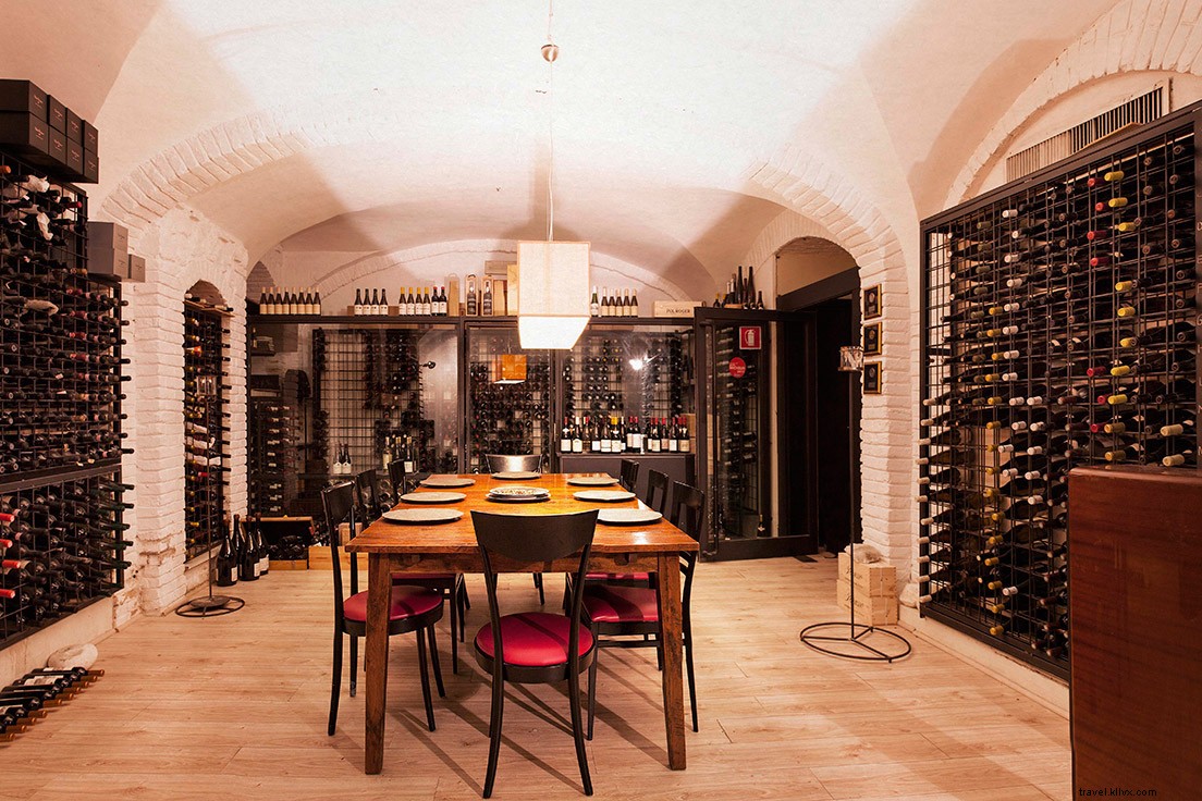 Rome s Top Hangouts for Young Creatives: Cafes, Bars & Hotspots