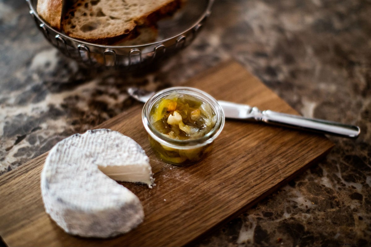 Le Pigalle: Luxurious Boutique Hotel in Paris  Vibrant Pigalle District