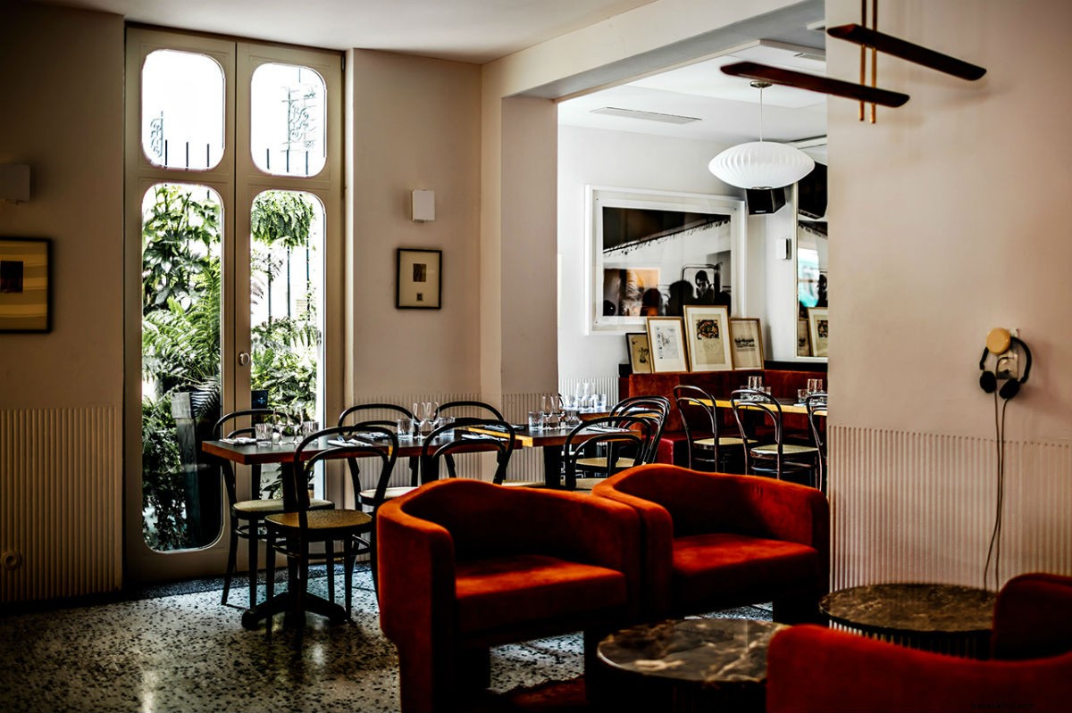 Le Pigalle: Luxurious Boutique Hotel in Paris  Vibrant Pigalle District
