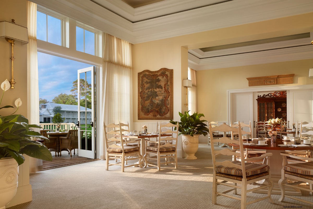 Beyond Stereotypes: Stiff Drinks and Romantic Myths of Palmetto Bluff, South Carolina