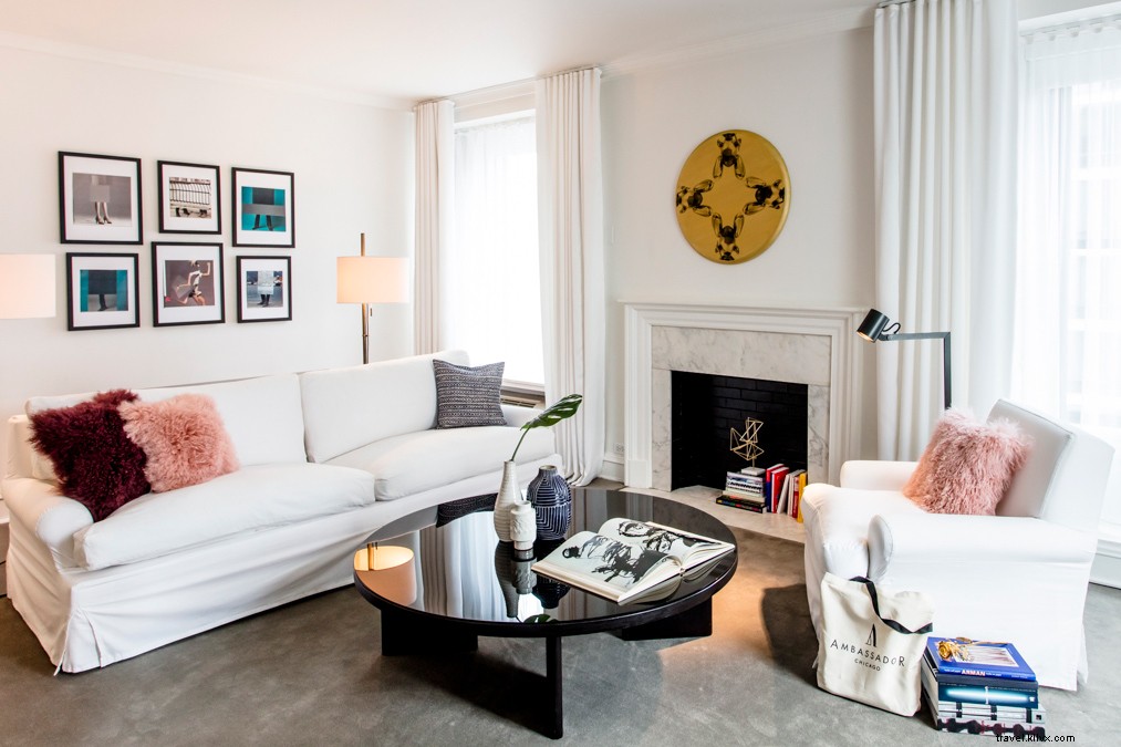 Ambassador Chicago: Affordable Historic Luxury in Chicago s Gold Coast