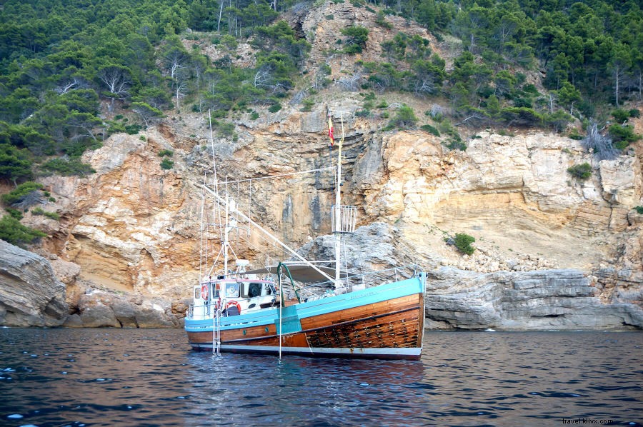 Discover Mallorca: Exclusive Small-Group Island Adventures Await