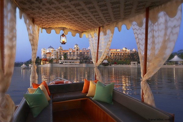 Win a $17,000 Luxury Trip to Mumbai, Udaipur & Delhi: Enter Fathoms India Giveaway