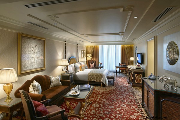 Win a $17,000 Luxury Trip to Mumbai, Udaipur & Delhi: Enter Fathoms India Giveaway