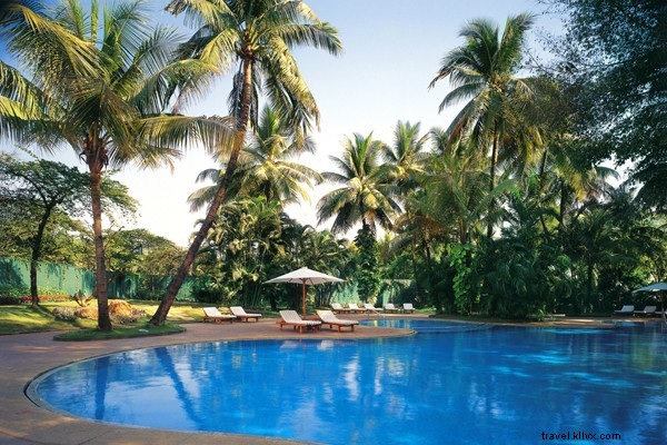 Win a $17,000 Luxury Trip to Mumbai, Udaipur & Delhi: Enter Fathoms India Giveaway