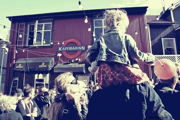 Discover Reykjavik, Iceland: Stunning Landscapes, Vibrant Nightlife & Unique Cuisine