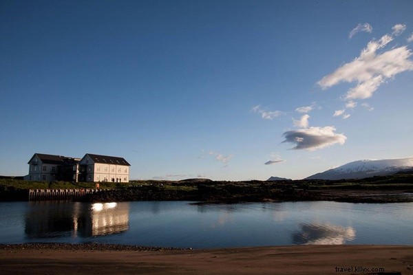 Discover Reykjavik, Iceland: Stunning Landscapes, Vibrant Nightlife & Unique Cuisine