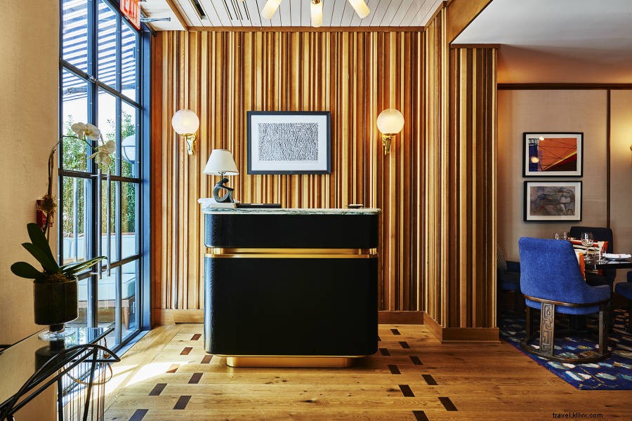 Sixty SoHo: Luxurious Modern Stay on Iconic Thompson Street, NYC