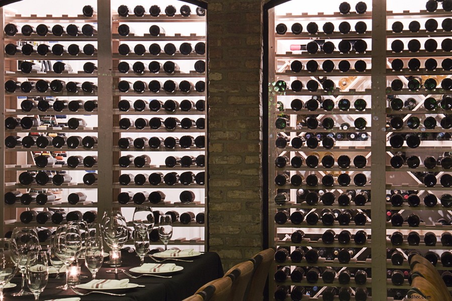 Discover Chicago s Unique Neighborhoods: One at a Time