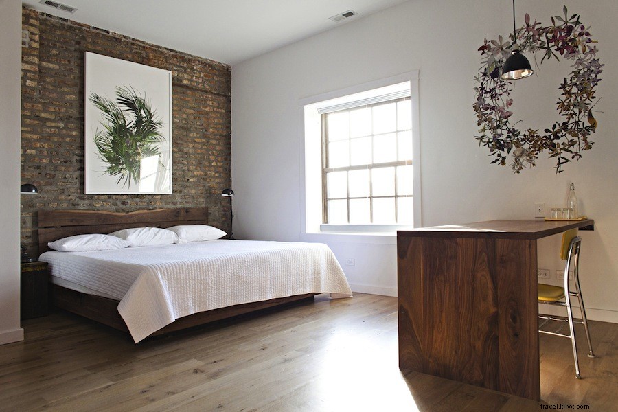 Discover Chicago s Unique Neighborhoods: One at a Time