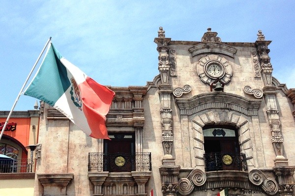 Discover Plaza México: Mexico s Landmarks Reimagined in LA Suburbs