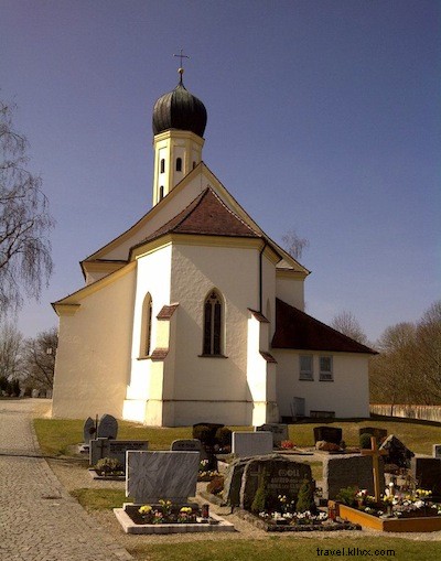 Discovering German Roots: US Family Traces Ancestors Near Ulm – No Language Skills Needed