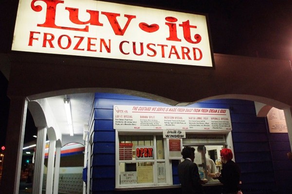 Melissa Akkaway: Las Vegas Native s Rise in Luxury Fashion with Beckley Boutique