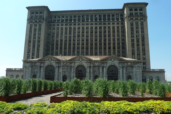 Designtripper s Detroit: Insider Tour of Cool Spots by Honor & Folly s Meghan McEwen