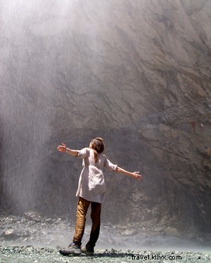 Exploring Tajikistan s Roads: A WSJ Editor s Journey Amid Travel Warnings