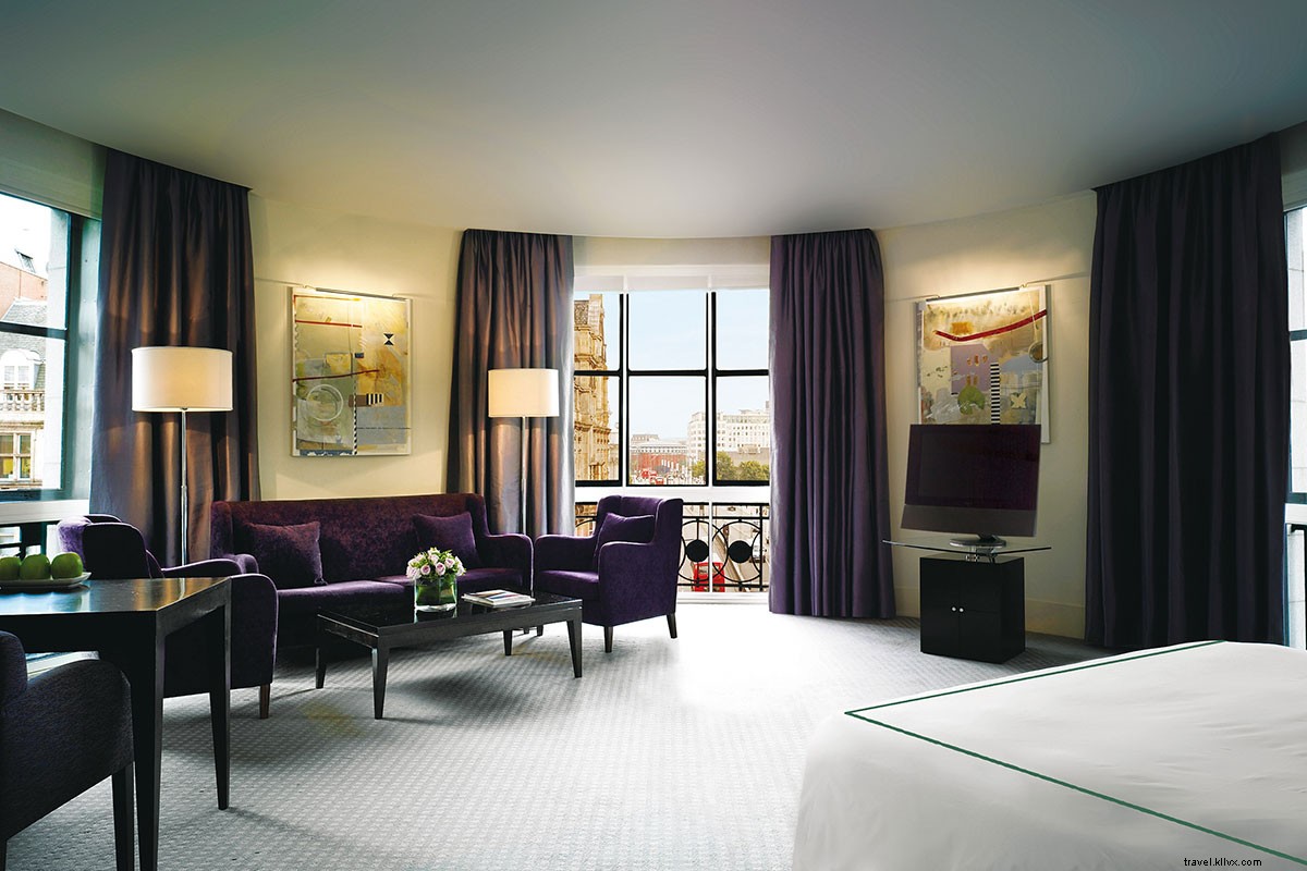 From Old London to New London: A Luxurious Stay at One Aldwych Hotel