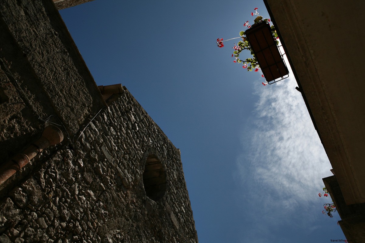 Escape to Sicily s Seaside Gems: Trapani and Erice Getaway Guide