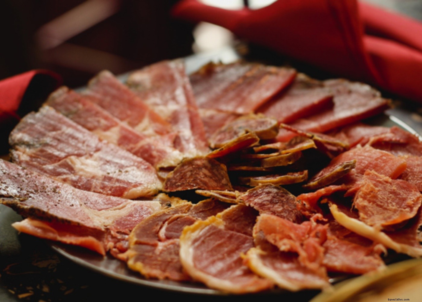 Discover Paris Like a Local: Lindsey Tramuta s Favorites from Lost in Cheeseland