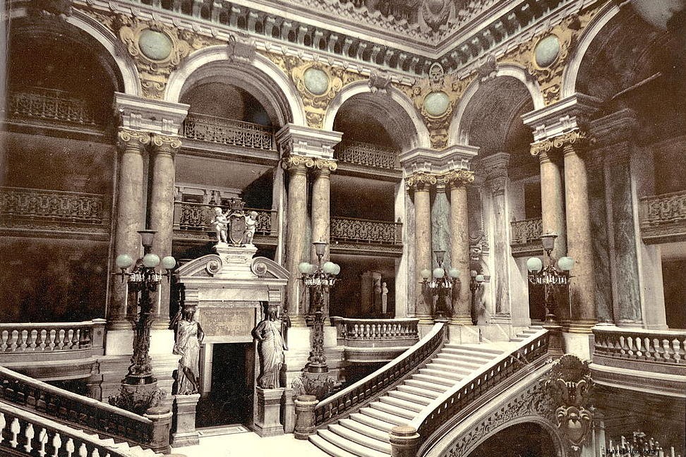 A Brazen Walk Home Through 1927 Paris: Excerpt from Ellis Avery s  The Last Nude 