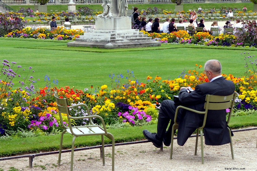 Maximize Fun on Your Paris Business Trip: After-Hours Guide for Solo Travelers