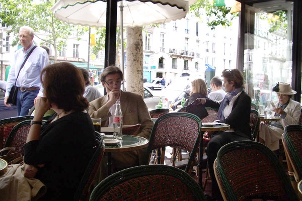 Hemingway s Paris: Iconic Literary Haunts and Must-Visit Spots