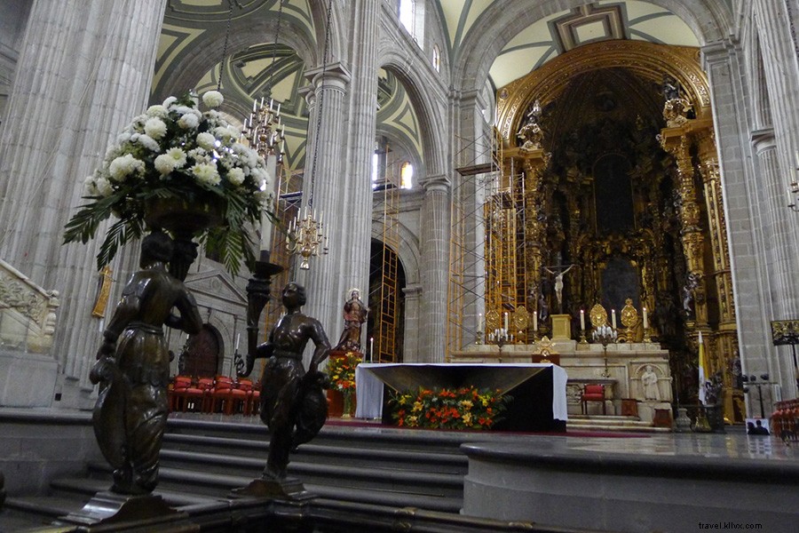 Mexico City Day 1: High-Altitude Arrival and First Impressions at 7,350 Feet