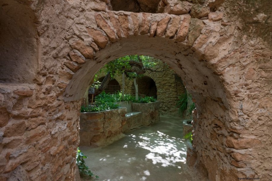 Discover Serenity: 7 Contemplative Gardens to Embrace the Joy of Slowing Down