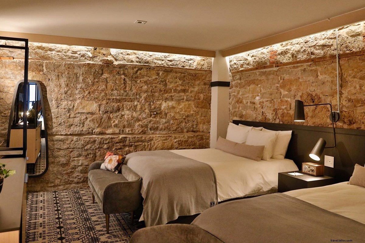 Stillwater, Minnesota: Discover Deep Charm at Lora s Riverside Retreat