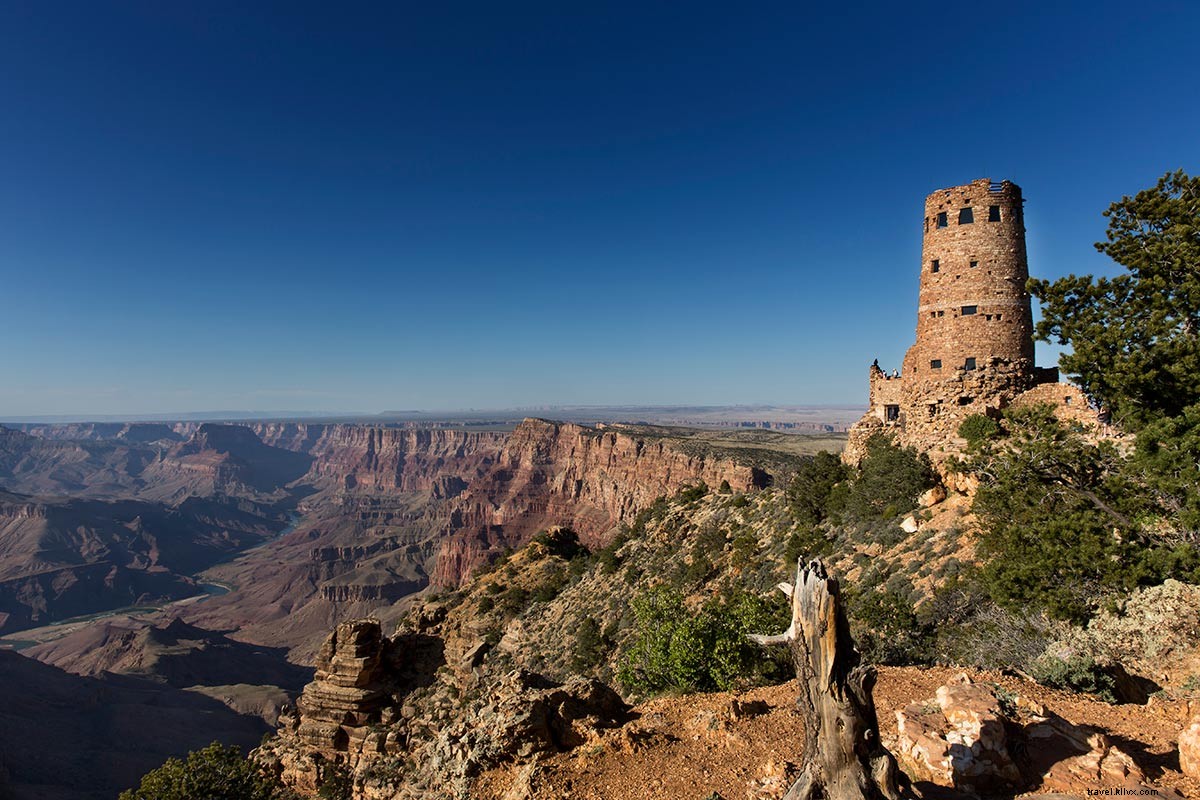 Grand Canyon: Breathtaking Vistas and Surprising Architectural Wonders