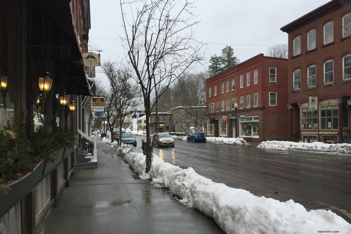 Discover Woodstock, Vermont: Scenic Winter Drives and Family Road Trip Bliss