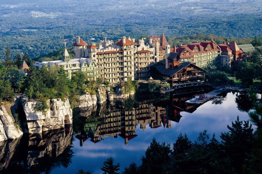Rediscovering Childhood Bliss at Mohonk Mountain House: A Timeless Upstate NY Escape
