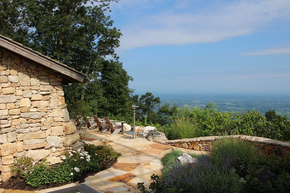 Blackberry Farm: Luxurious Mountainside Retreat in the Great Smoky Mountains Foothills