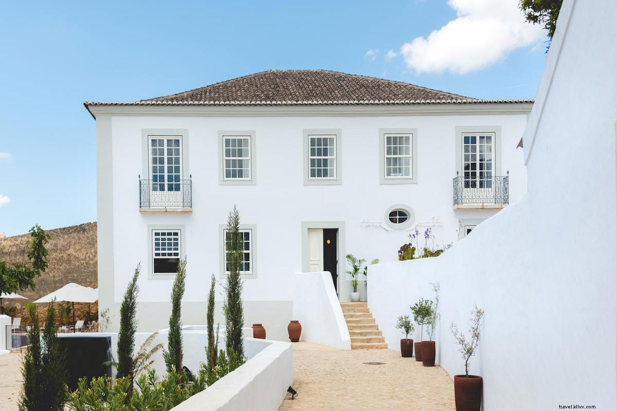 Discover Casa Mãe: Luxurious Boutique Hotel on Portugal s Algarve Coast