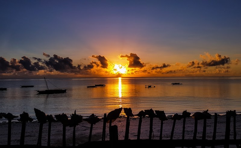 Ultimate 2-Week Zanzibar Itinerary: Beach Huts, Local Cuisine & Top Activities