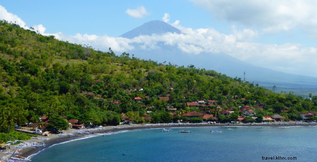 Build Unshakable Travel Confidence: Why You Should Embark on Your Adventure Now