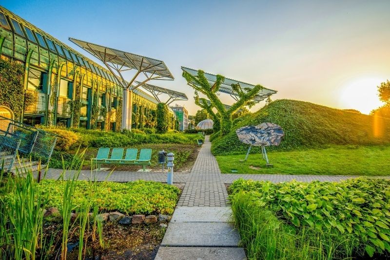 Discover 66 Fun & Unusual Things to Do in Warsaw, Poland