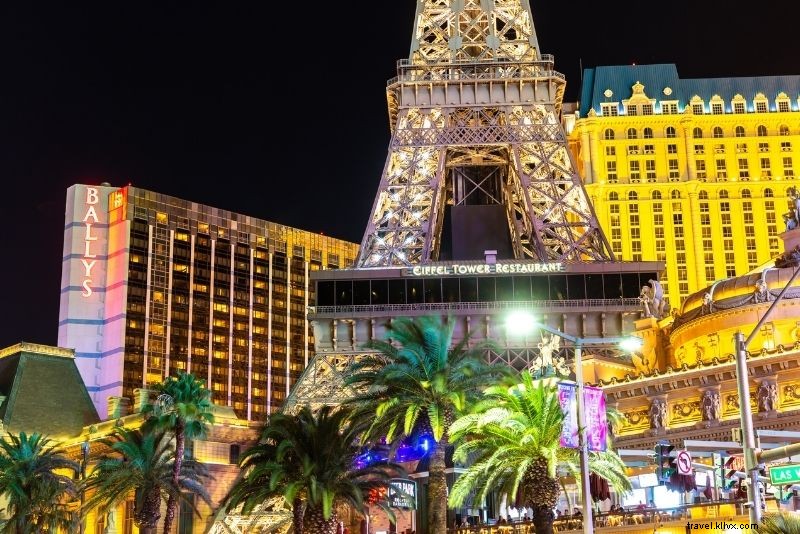 55 Unforgettable Romantic Things to Do in Las Vegas for Couples