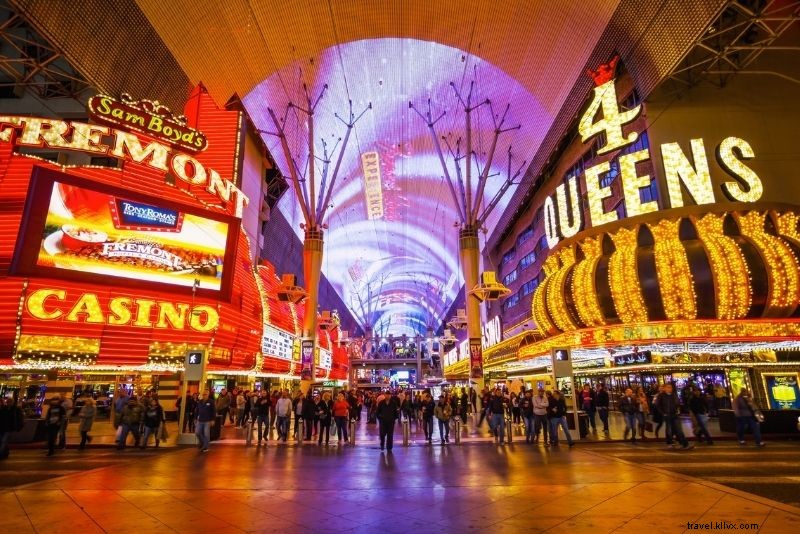 55 Unforgettable Romantic Things to Do in Las Vegas for Couples