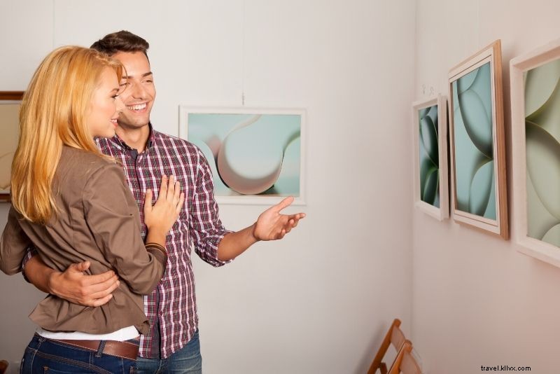 55 Unforgettable Romantic Things to Do in Las Vegas for Couples