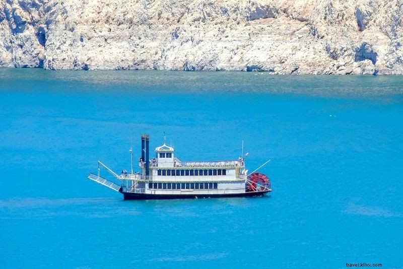 55 Unforgettable Romantic Things to Do in Las Vegas for Couples