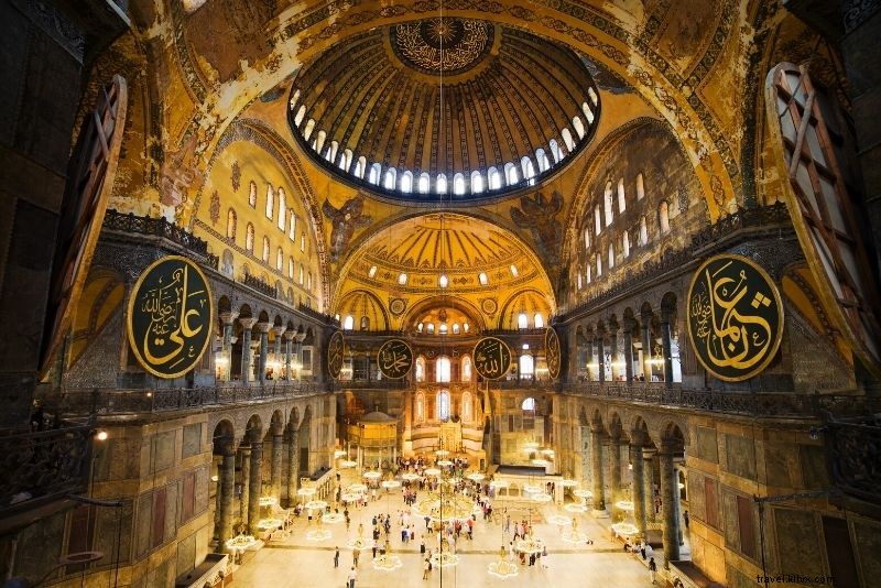 Discover 62 Fun & Unusual Things to Do in Istanbul, Turkey