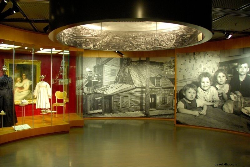 Discover 90 Fun & Unusual Things to Do in Montréal, Canada