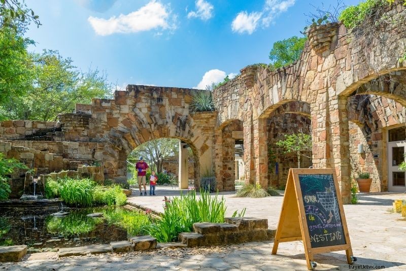 Discover 76 Fun and Unusual Things to Do in Austin, Texas